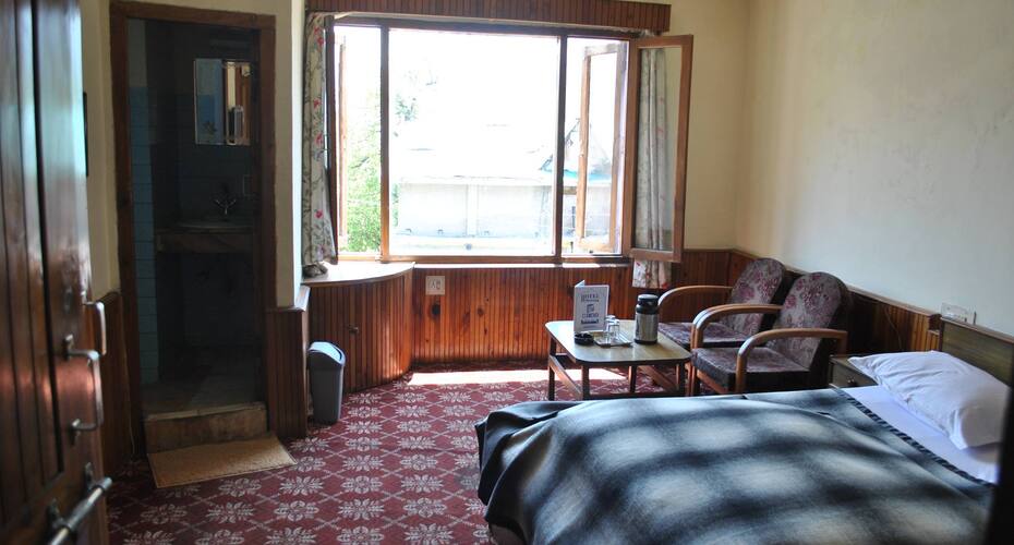 Hotel Moorang, Manali 4